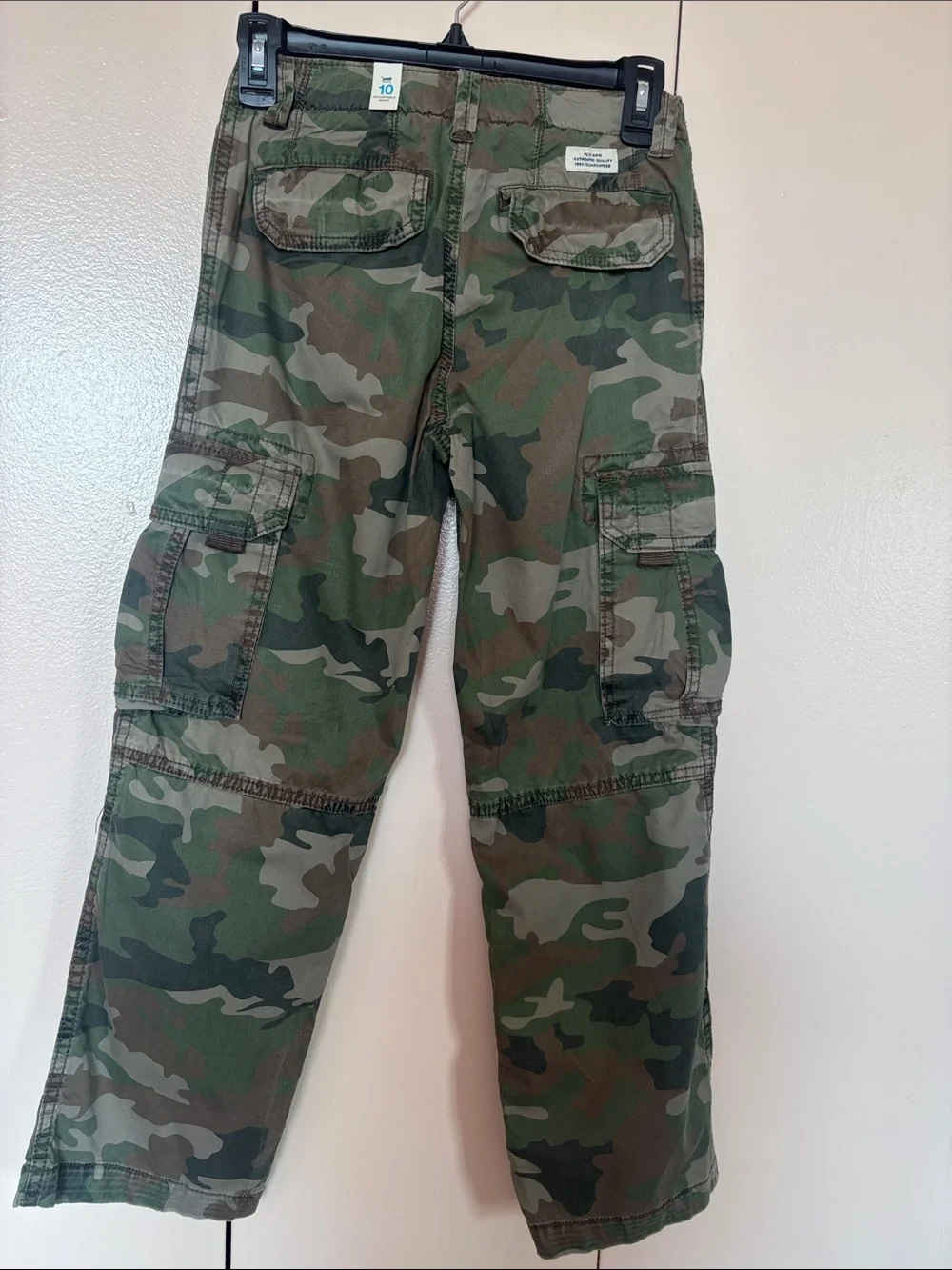 The Children's Place Green Camo Cargo Sweatpants